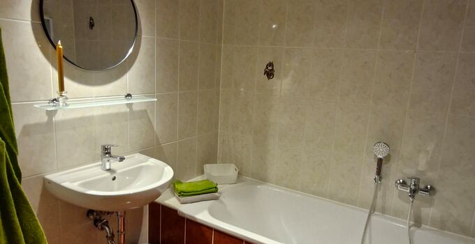 Gästewohnung Bahnhofstraße. 84 Waldheim, Badezimmer