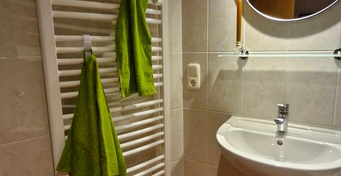 Gästewohnung Bahnhofstraße. 84 Waldheim, Badezimmer